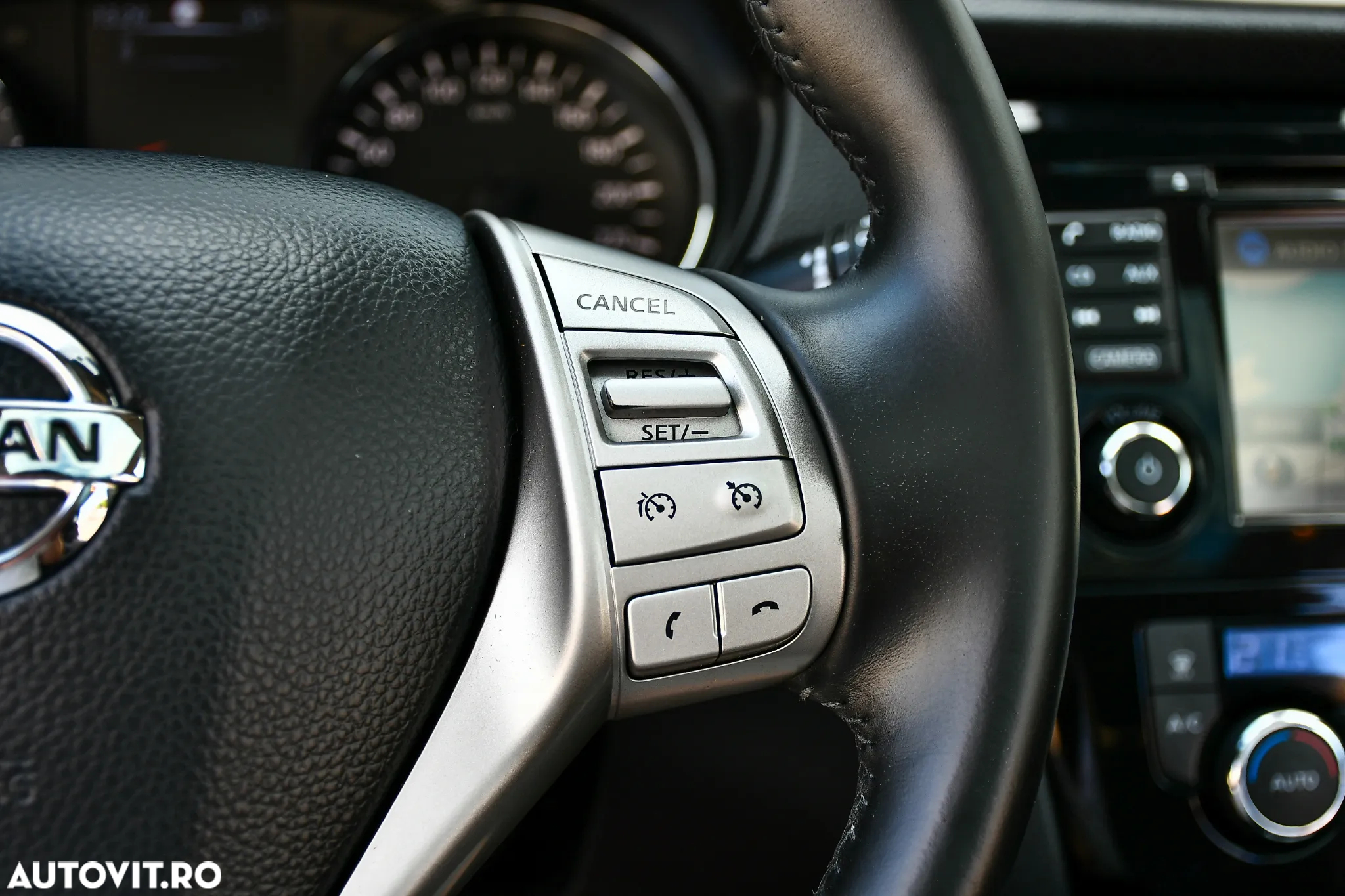 Nissan Qashqai 1.5 DCI Start/Stop N-Connecta - 19