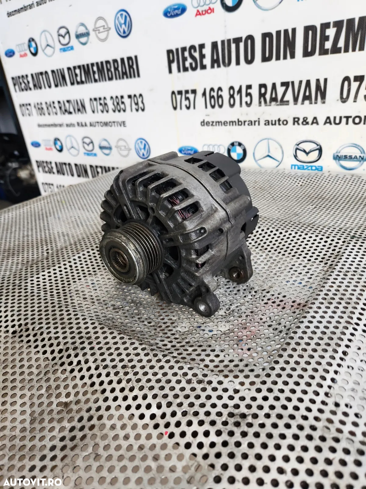 Alternator Valeo Audi A6 4G C7 A8 D4 A5 A7 Q7 3.0 Tdi Cod Q Dezmembrez Audi A6 C7 A5 A8 D4 3.0 Tdi - 2