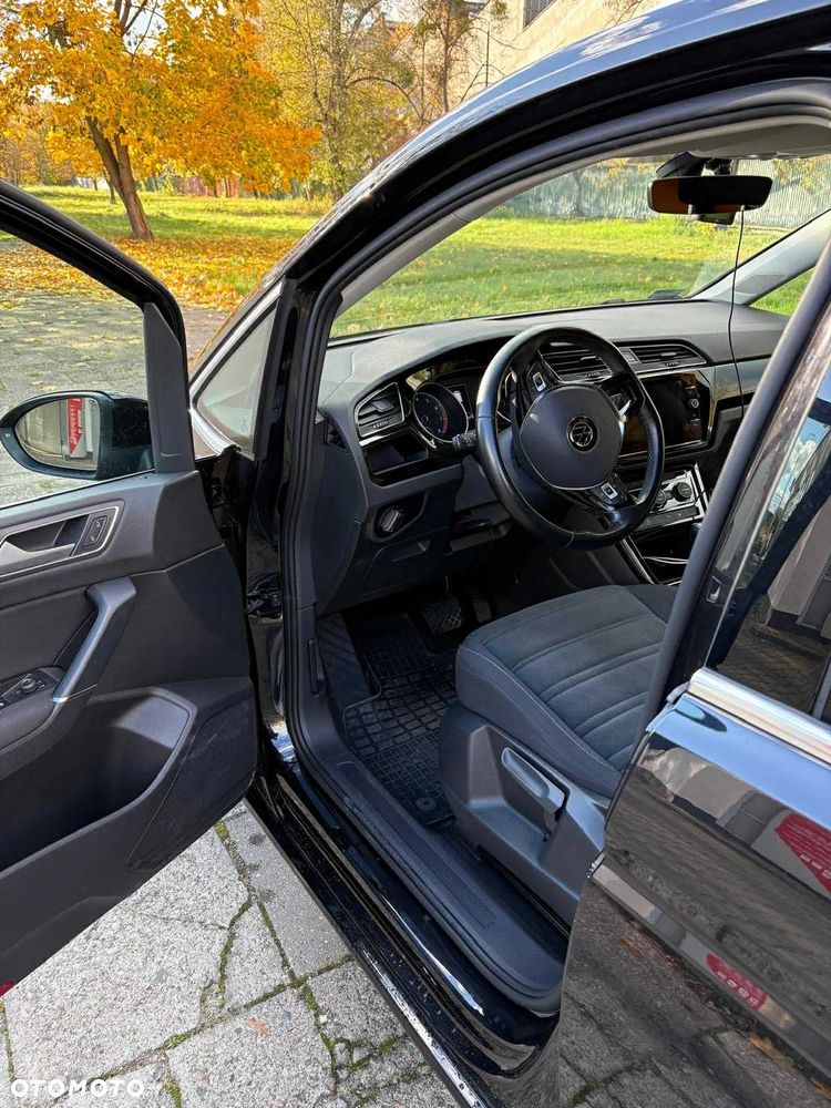 Volkswagen Touran 1.5 TSI EVO Highline DSG - 9