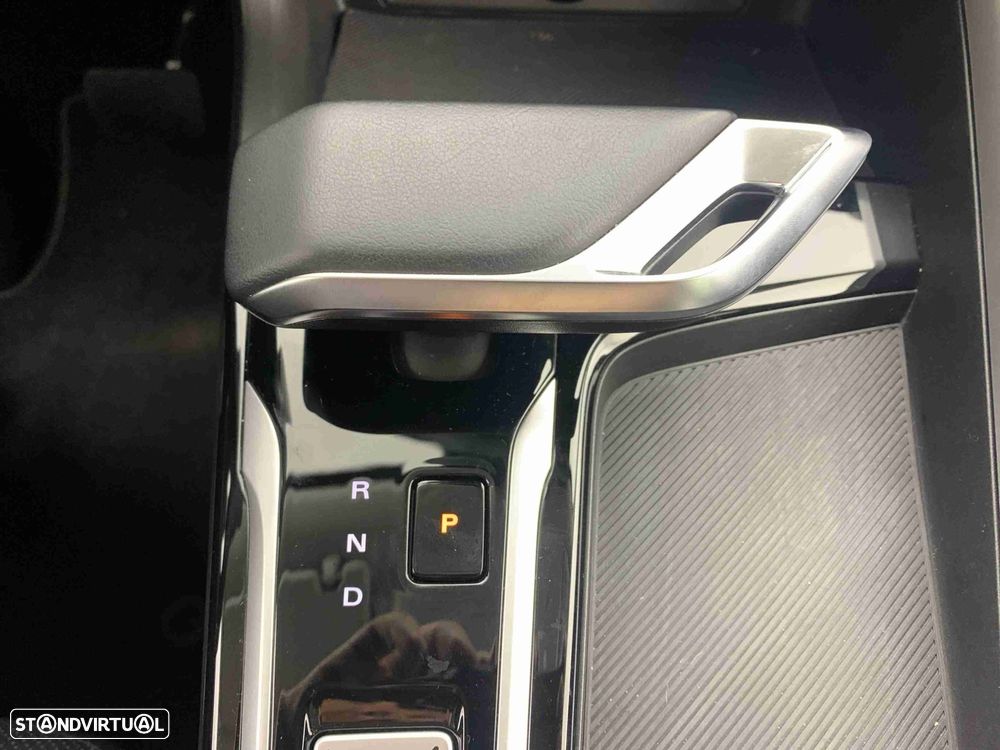 MG ZS 1.5 Hybrid+ Luxury - 20