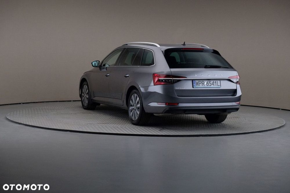 Skoda Superb 2.0 TSI Style DSG - 2