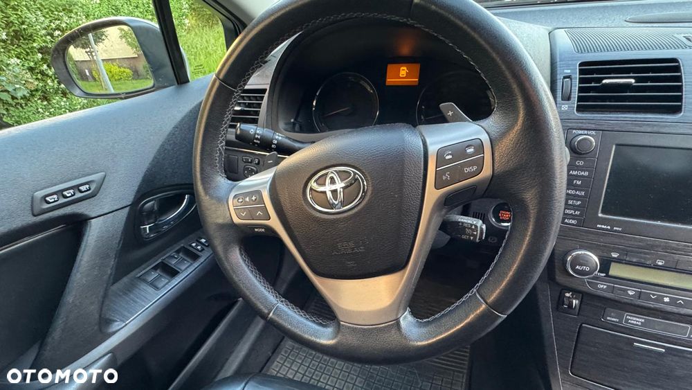 Toyota Avensis 2.0 Prestige MS - 18