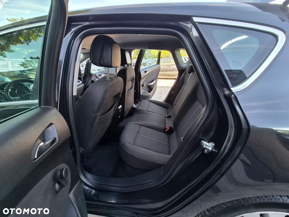 Opel Astra 1.4 Turbo Active - 12