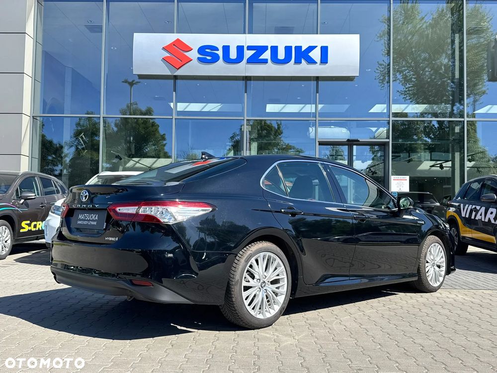 Toyota Camry 2.5 Hybrid Executive CVT - 4
