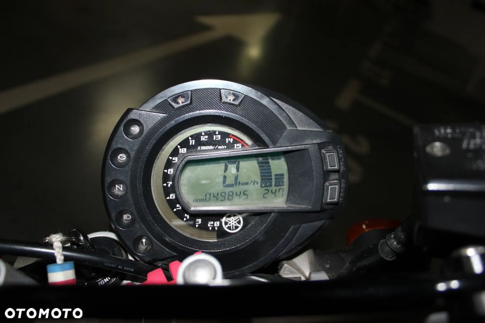 Yamaha FZ6 - 10