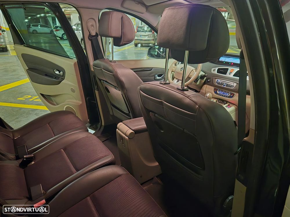 Renault Grand Scénic 1.5 dCi Luxe 7L - 29