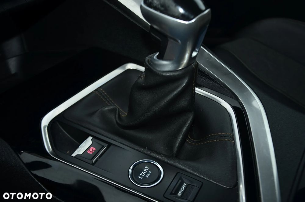Peugeot 5008 BlueHDi 130 Allure - 31