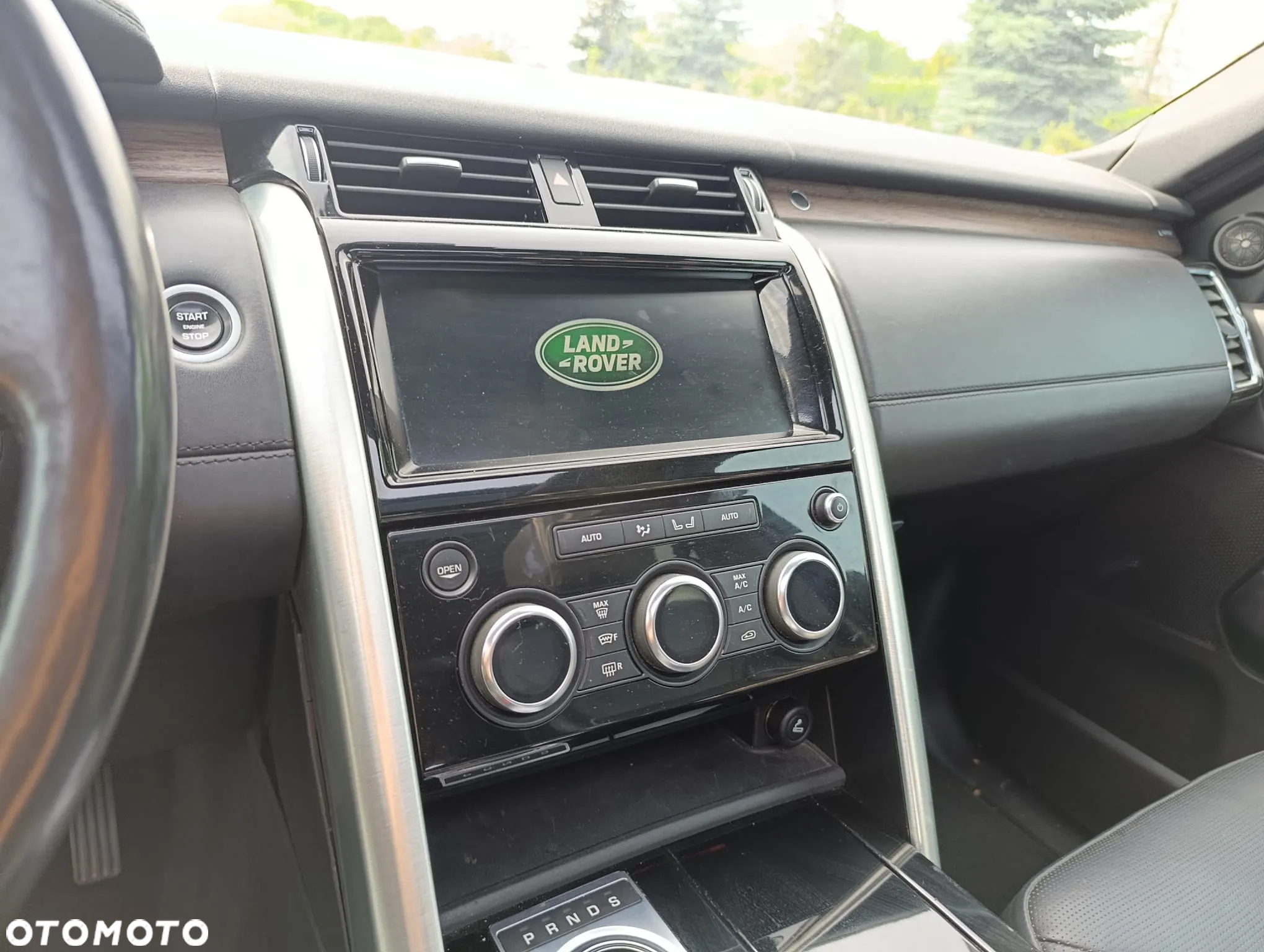 Land Rover Discovery - 18