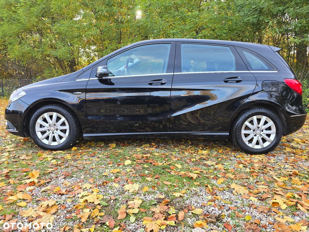Mercedes-Benz Klasa B 180 BlueEFFICIENCY Edition - 8