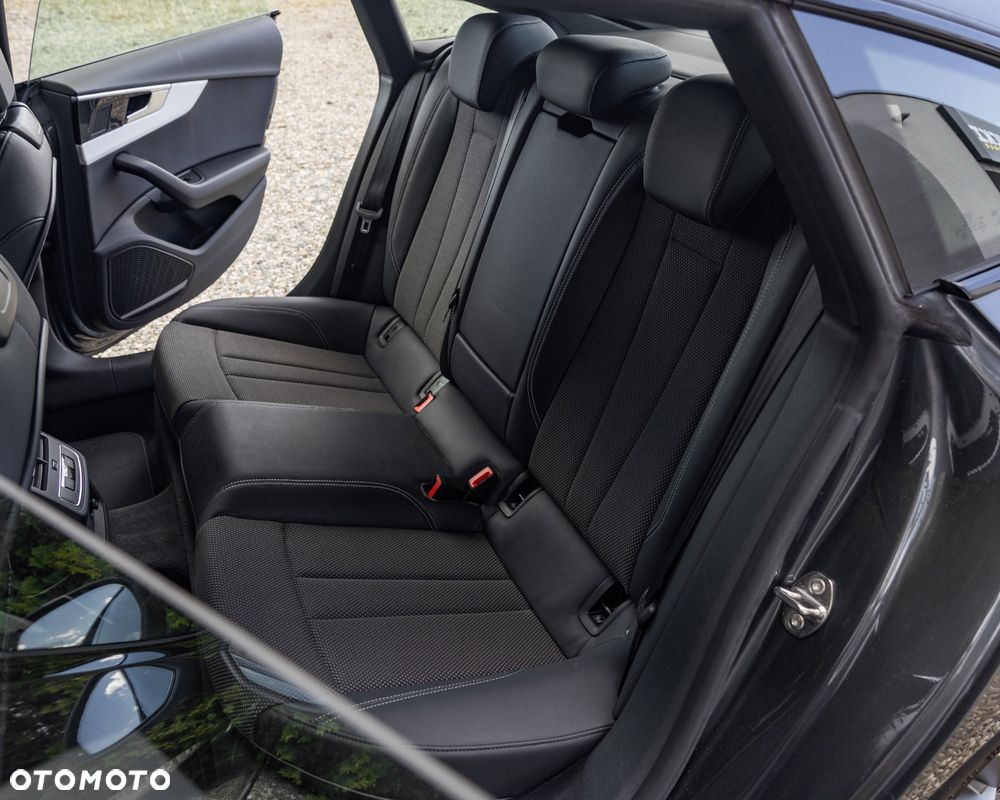 Audi A5 Sportback 40 TFSI S tronic S line - 36