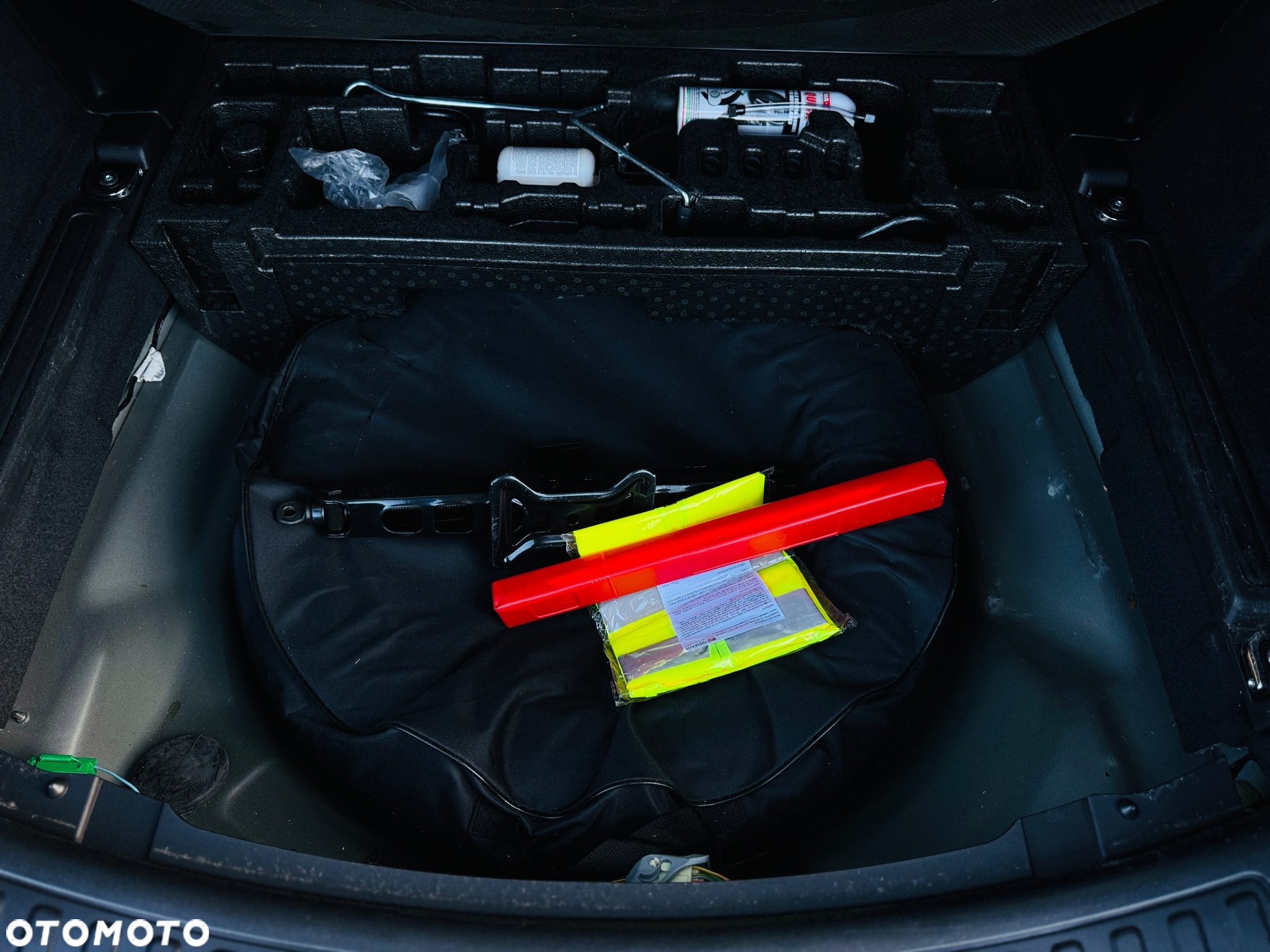 Land Rover Discovery Sport D165 Dynamic S - 35