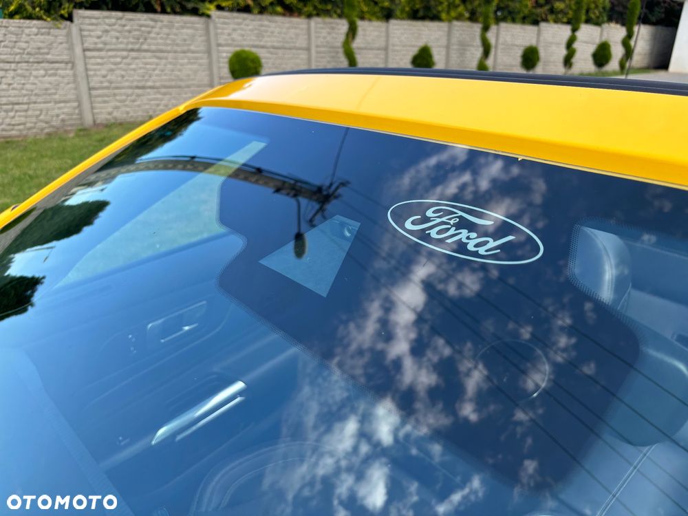 Ford Mustang - 33