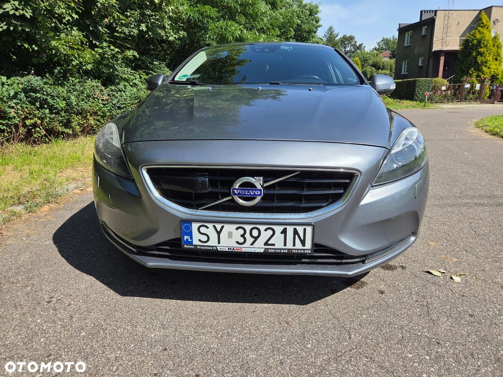Volvo V40 D2 Momentum - 16