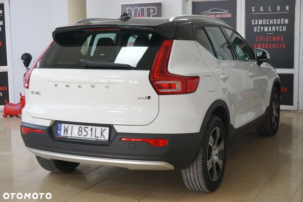 Volvo XC 40 B4 B AWD Momentum Pro - 6