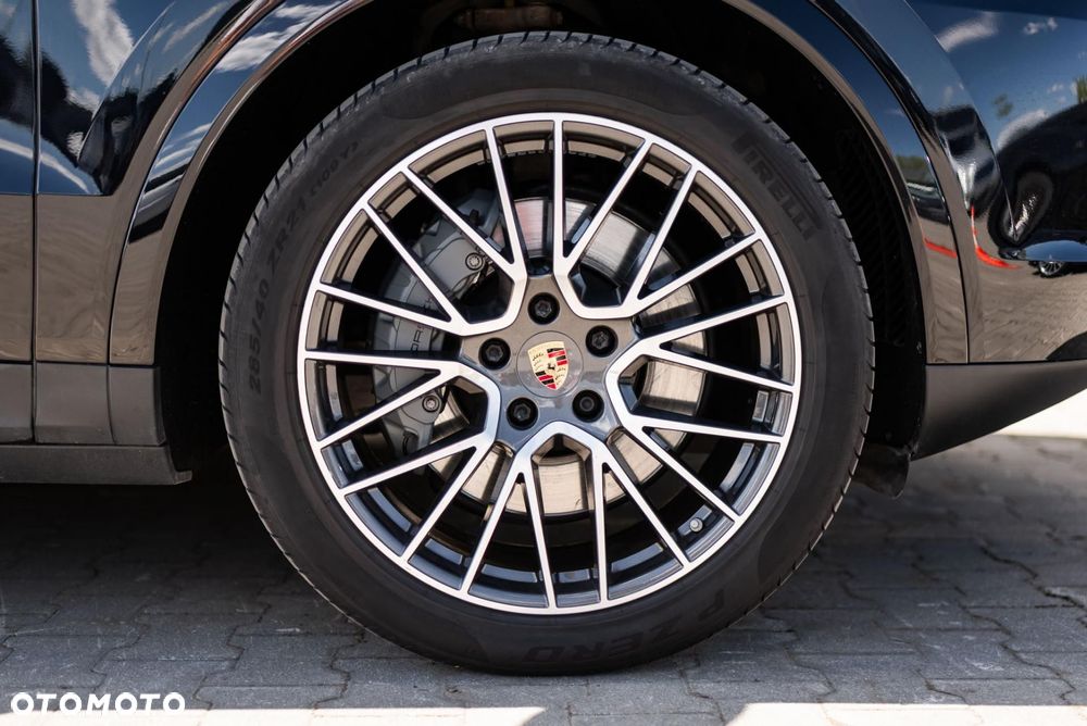 Porsche Cayenne S - 40