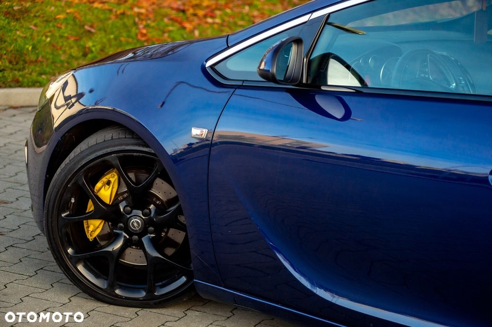 Opel Astra OPC Start/Stop - 9