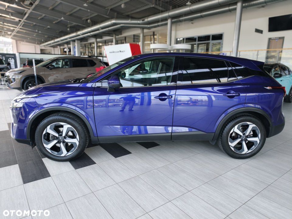 Nissan Qashqai 1.3 DIG-T mHEV 4x4 N-Connecta Xtronic - 4