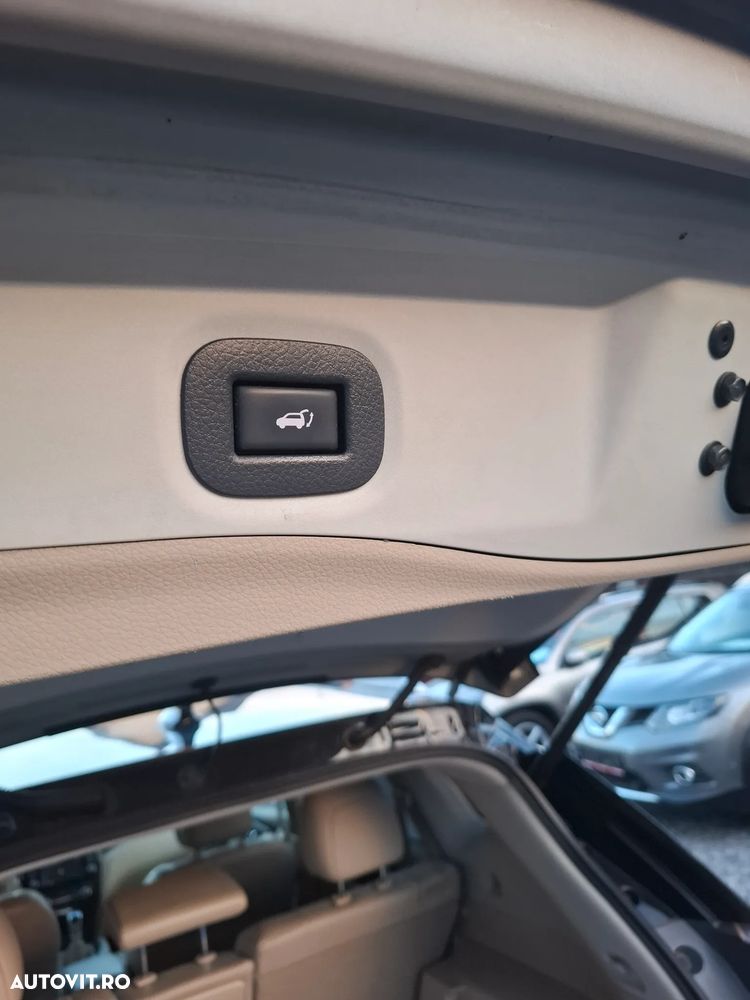 Nissan X-Trail 1.6 dCi ALL-MODE 4x4i Tekna - 24