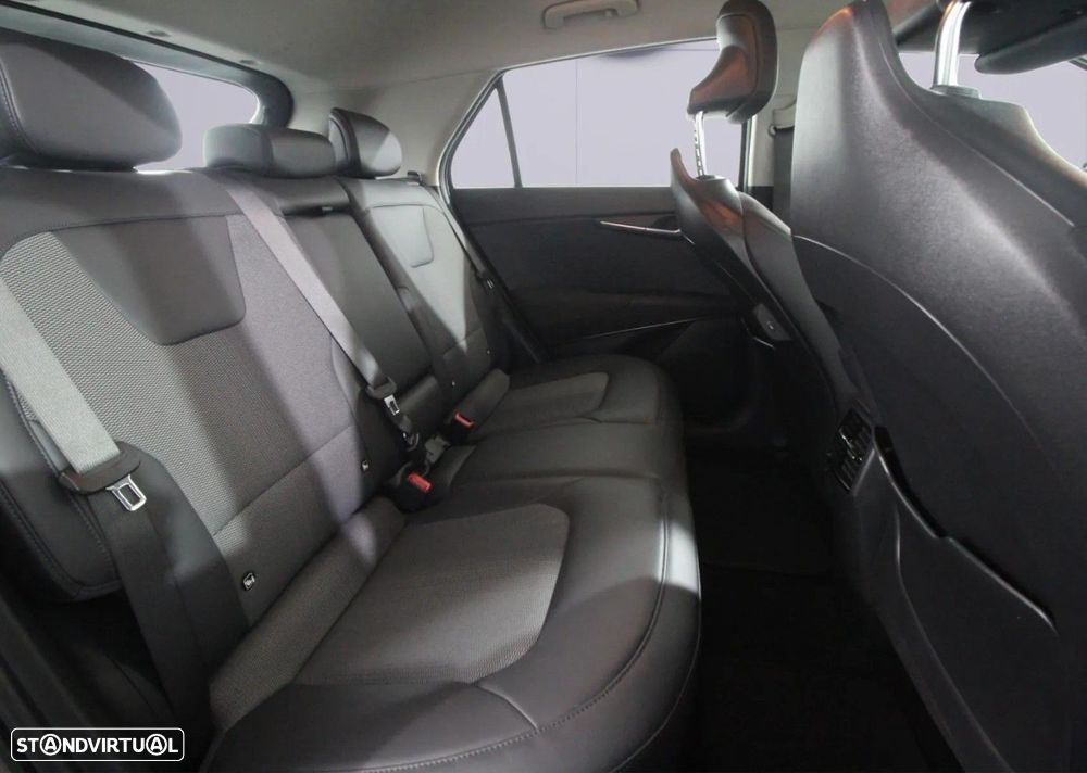 Kia Niro EV 64kWh Drive - 14