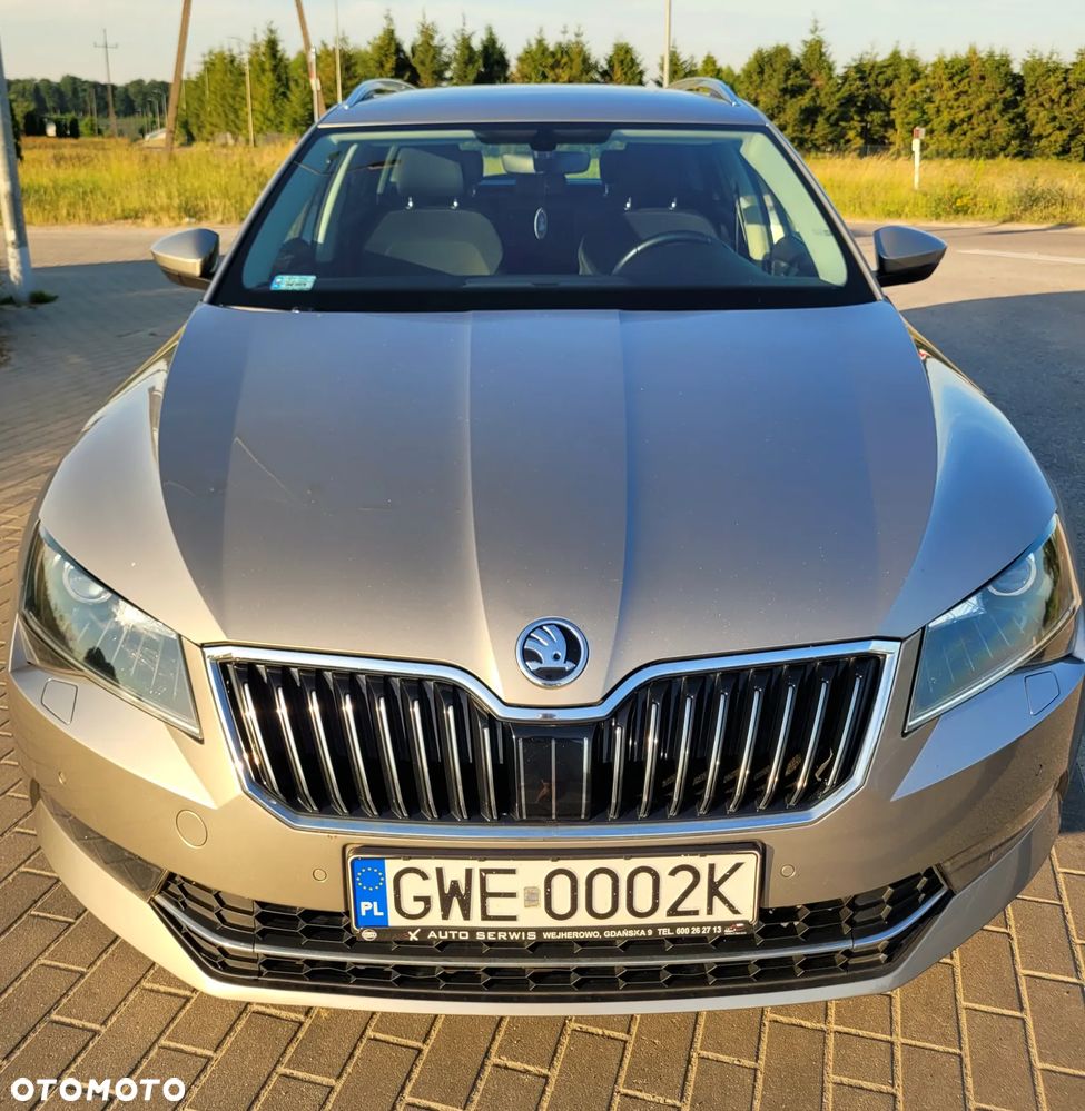 Skoda Superb 2.0 TSI Ambition DSG - 2
