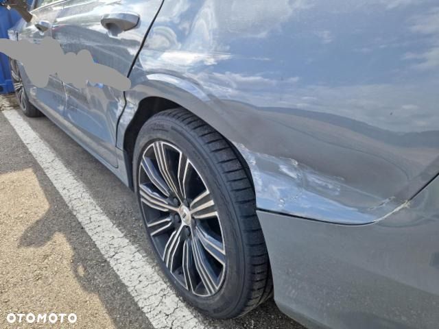Volvo V60 T6 AWD Recharge Geartronic Inscription - 7