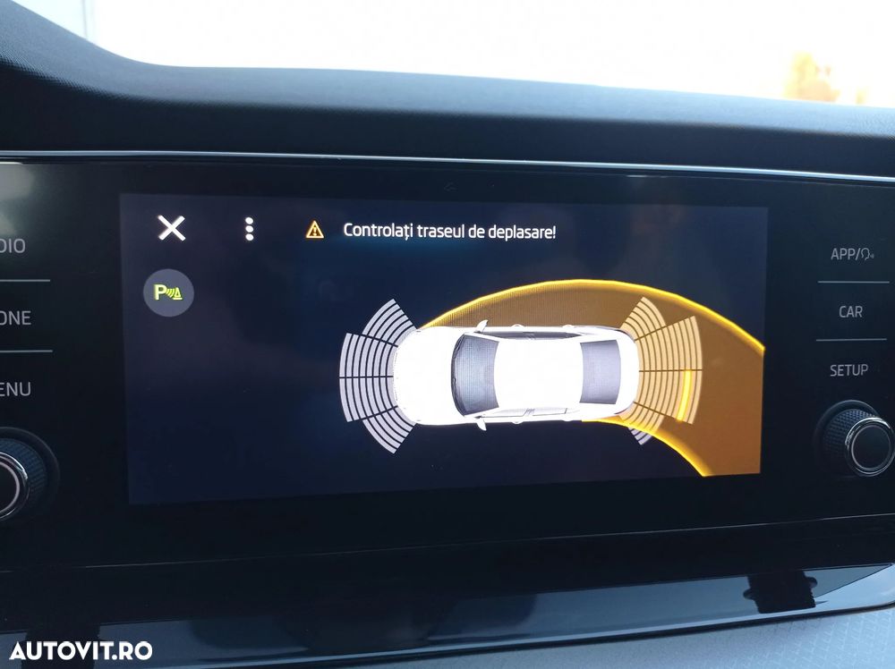 Skoda Octavia 2.0 TDI Ambition - 37