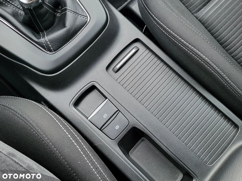 Ford Focus 1.0 EcoBoost mHEV Titanium X - 15