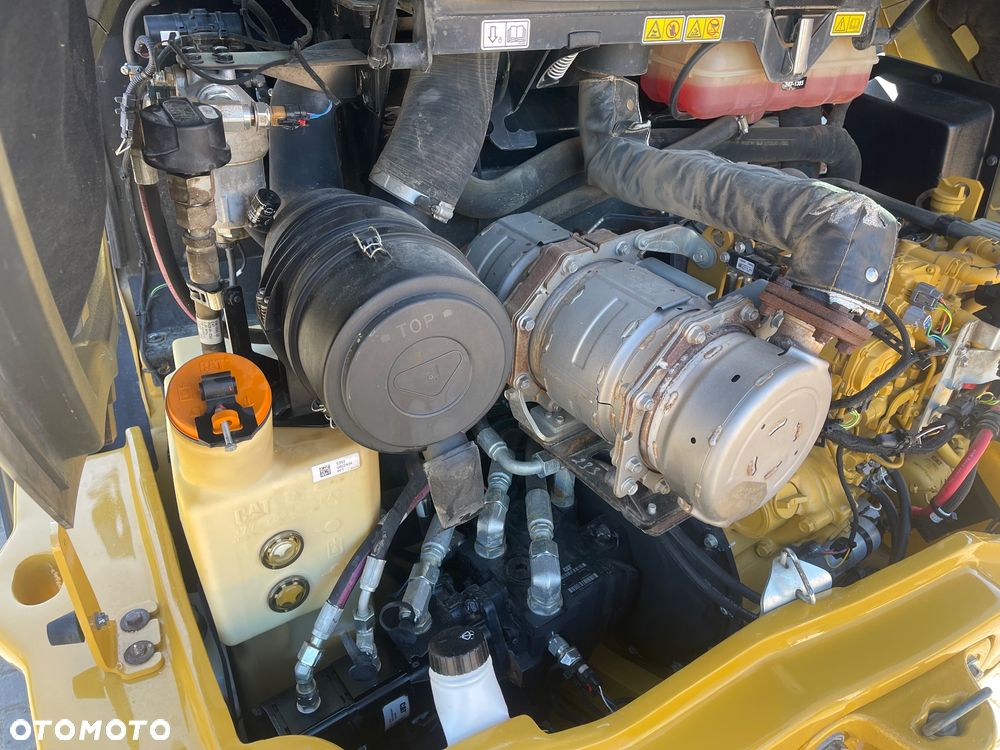 Caterpillar 906 M - 19