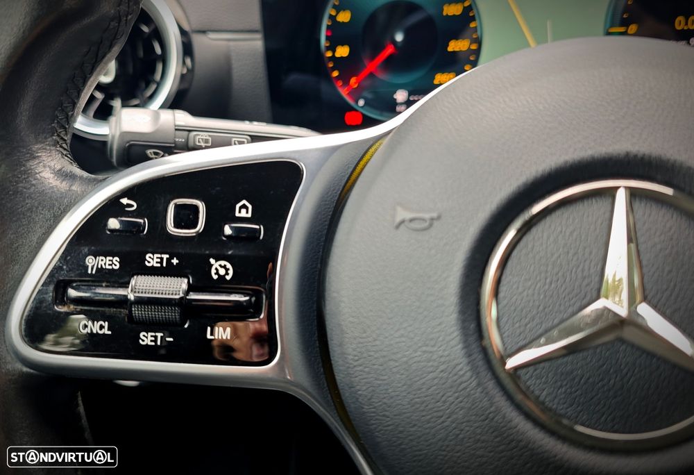 Mercedes-Benz A 180 d Progressive Aut. - 18