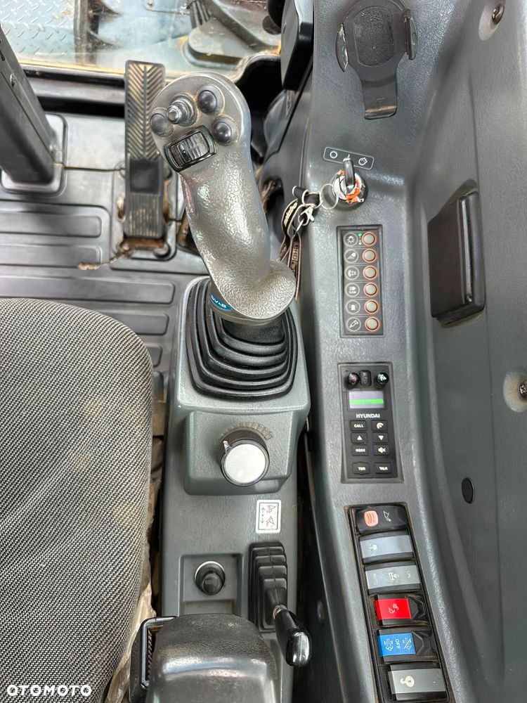 Hyundai Robex 55W-9A - 23
