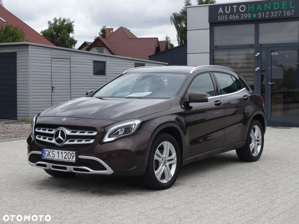 Mercedes-Benz GLA 200 d 4Matic 7G-DCT UrbanStyle Edition - 5