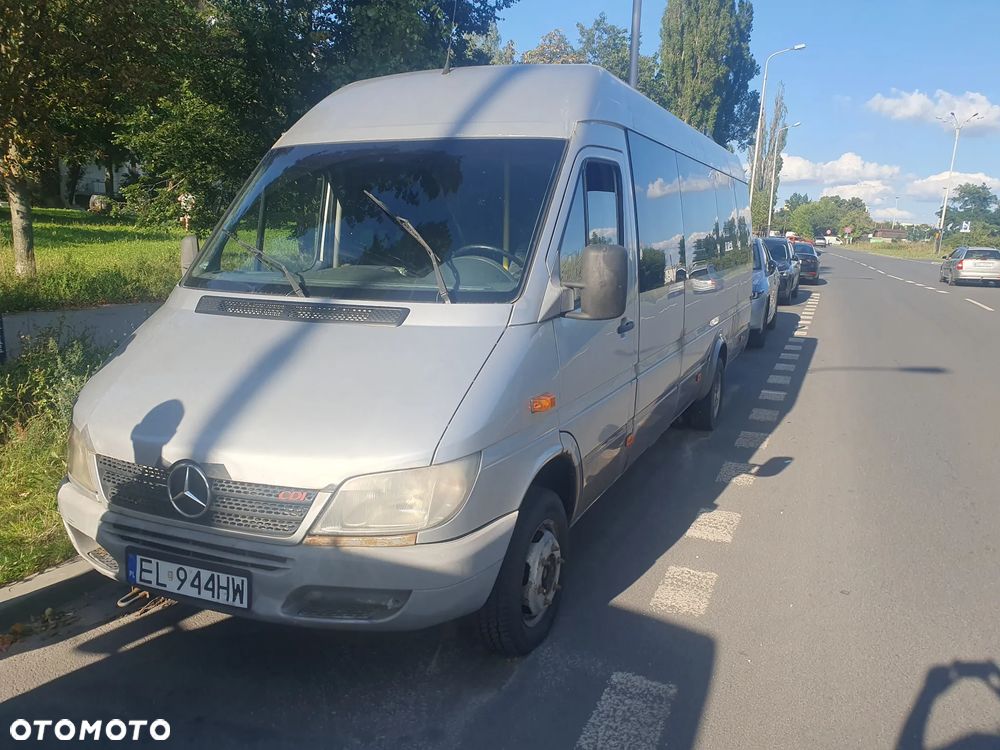 Mercedes-Benz Sprinter 411 - 1