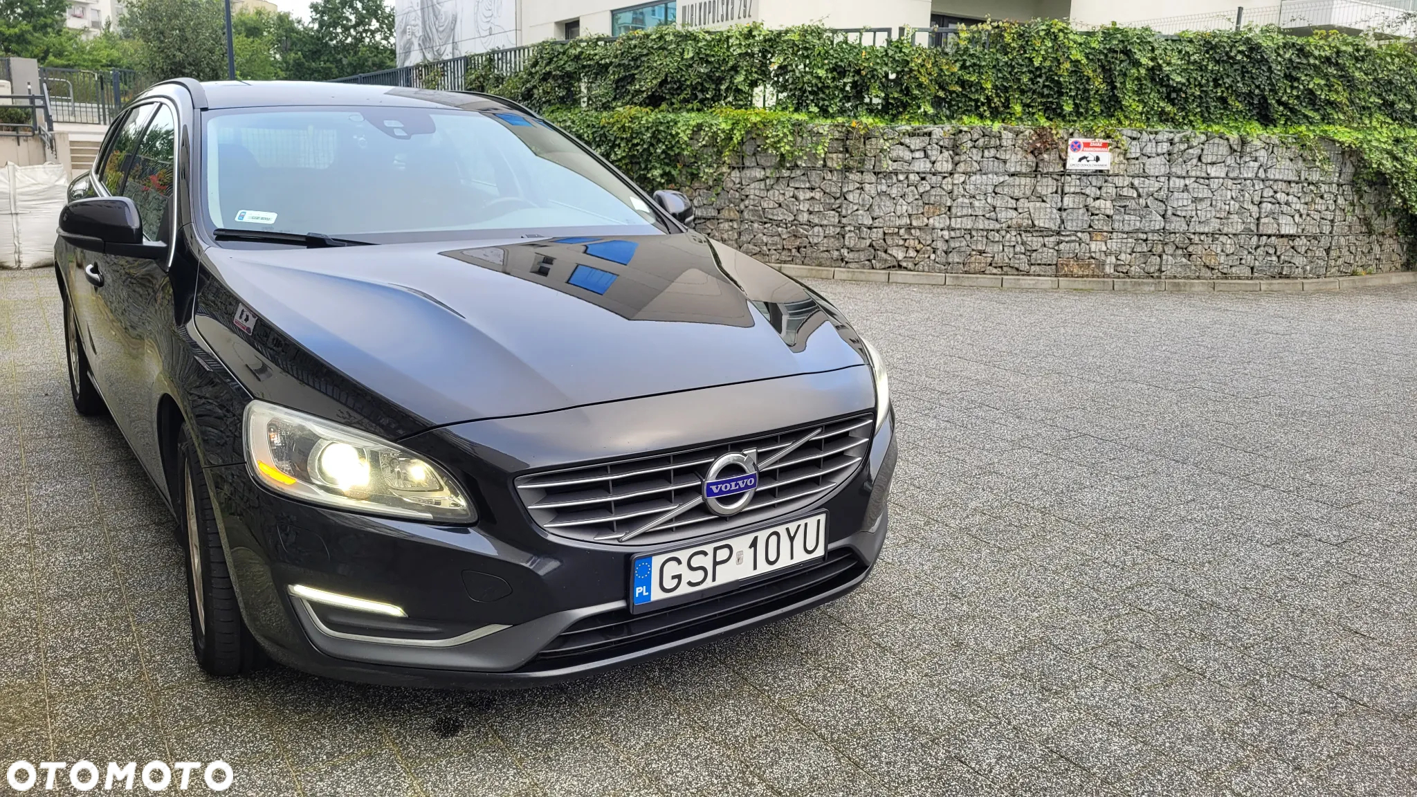 Volvo V60 D3 Summum - 8