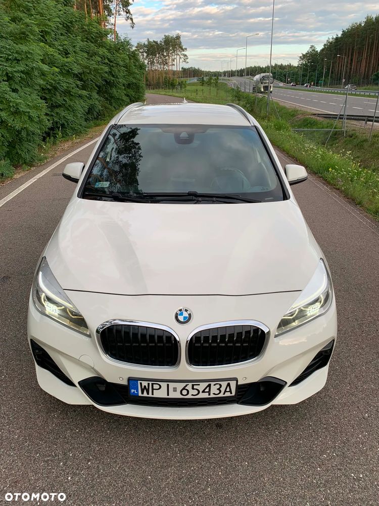 BMW Seria 2 218d - 2