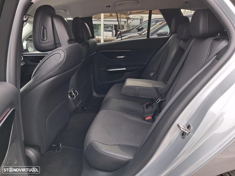 Mercedes-Benz C 220 d Avantgarde - 11