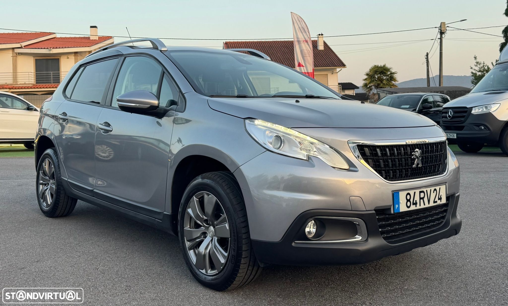 Peugeot 2008 1.6 BlueHDi Allure - 2