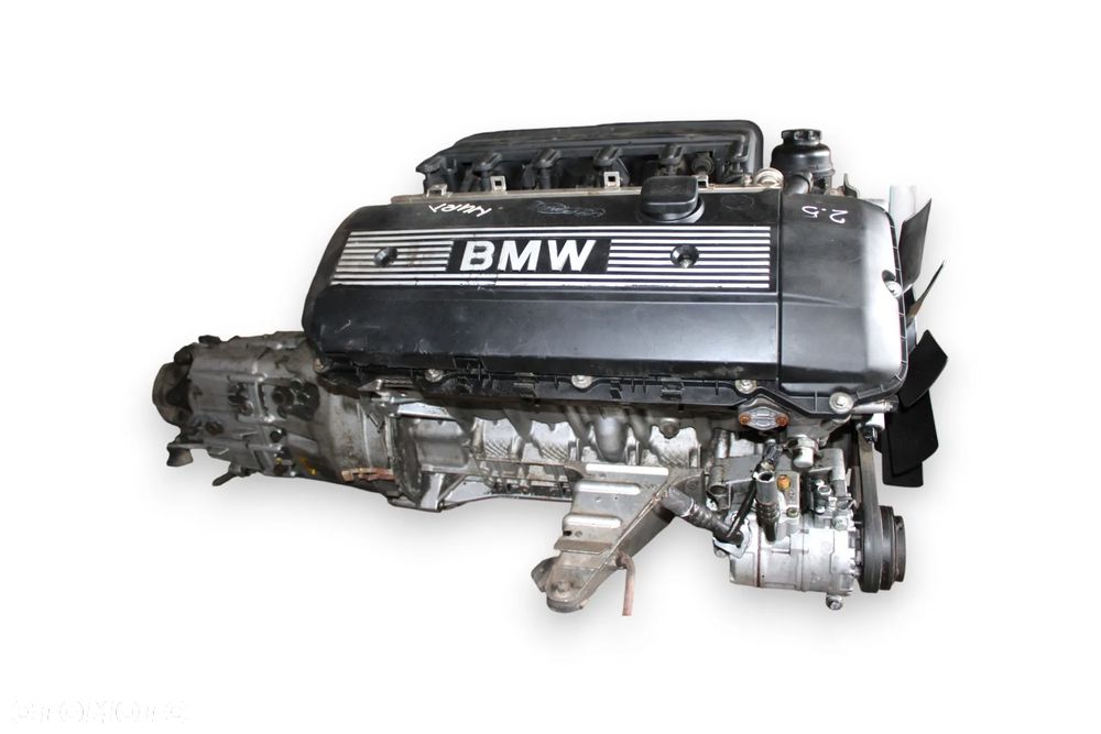 SILNIK 2.5 R6 M54B25 + SKRZYNIA MANUAL ZF S5D-320Z / BMW 2003 - 4