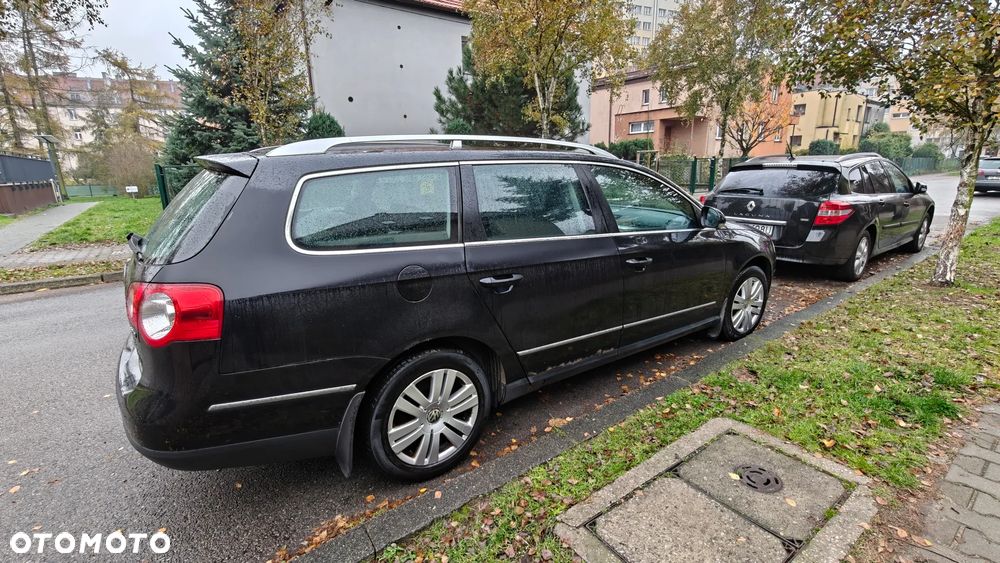 Volkswagen Passat 2.0 TDI Highline - 37