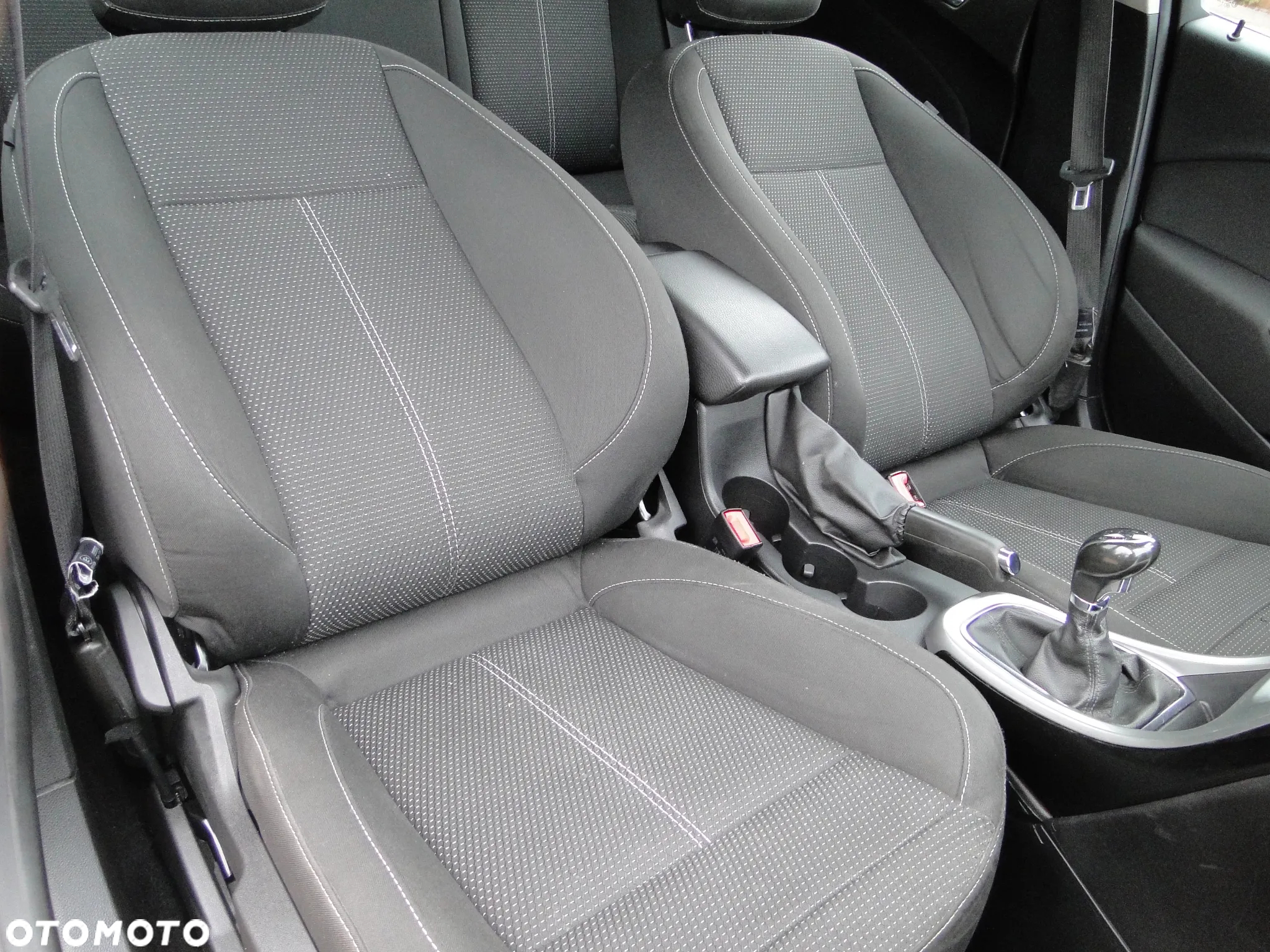 Opel Astra IV 1.7 CDTI Cosmo - 17