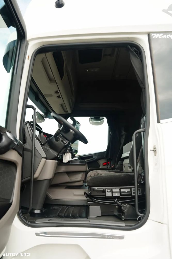 Scania R 520 / V8 / SISTEM HIDRAULIC / RETARDER / I-PARK COOL / FULL AIRMATIC / EURO 6 - 25