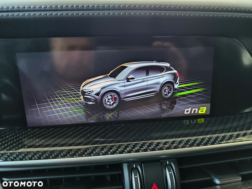 Alfa Romeo Stelvio 2.9 V6 Bi-Turbo Quadrifoglio Q4 - 27