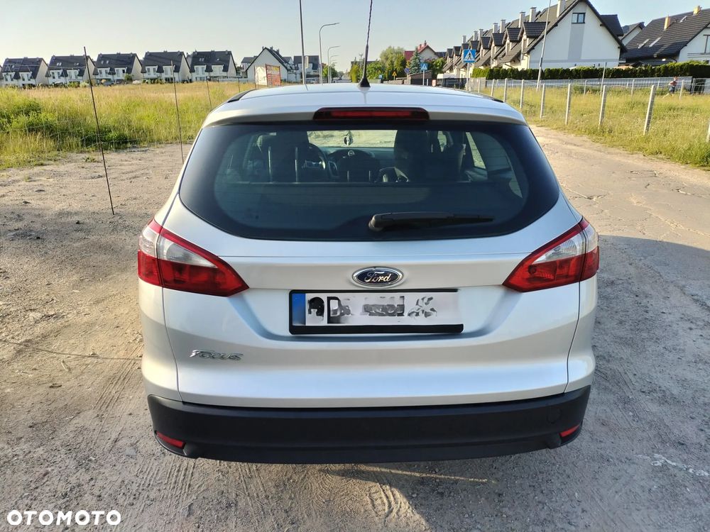 Ford Focus 1.6 TDCi Ambiente - 12