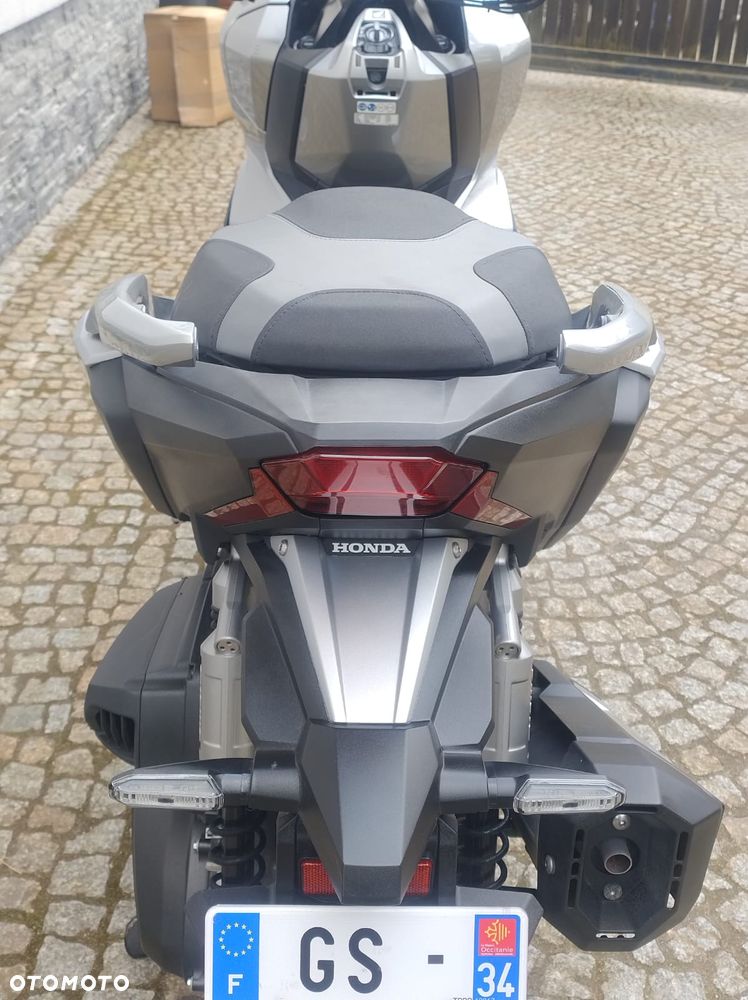 Honda X-ADV - 16