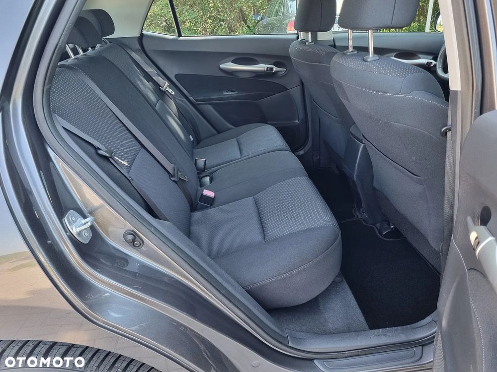 Toyota Auris 1.6 Executive - 16