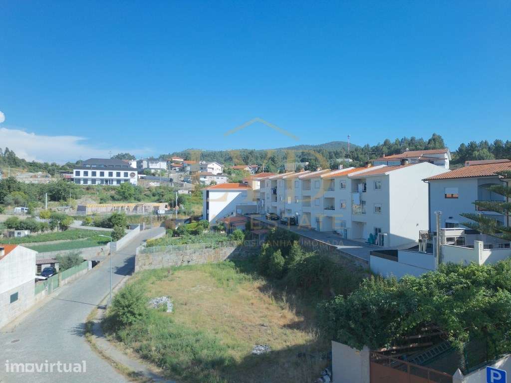 Lote Terreno para Construção - Grande imagem: 2/17