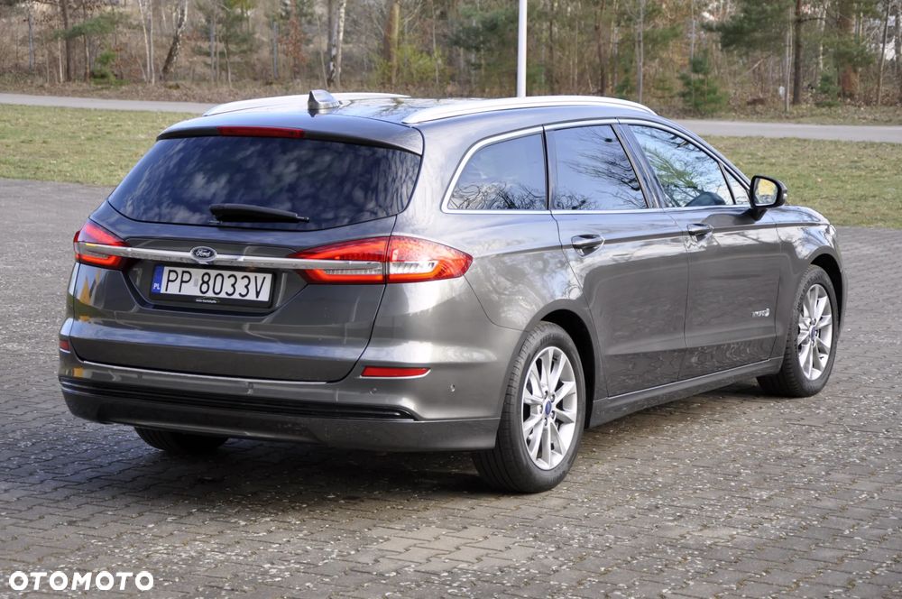 Ford Mondeo 2.0 CVT - 11