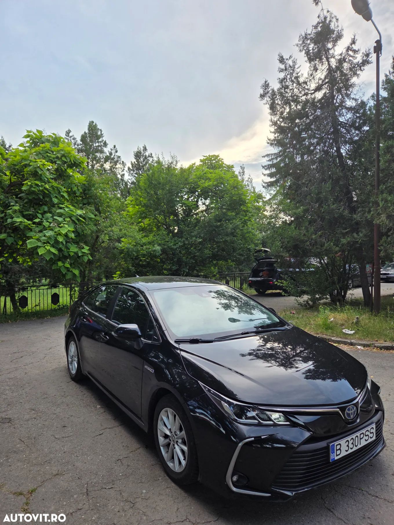 Toyota Corolla Sedan 1.8 HSD Business - 1