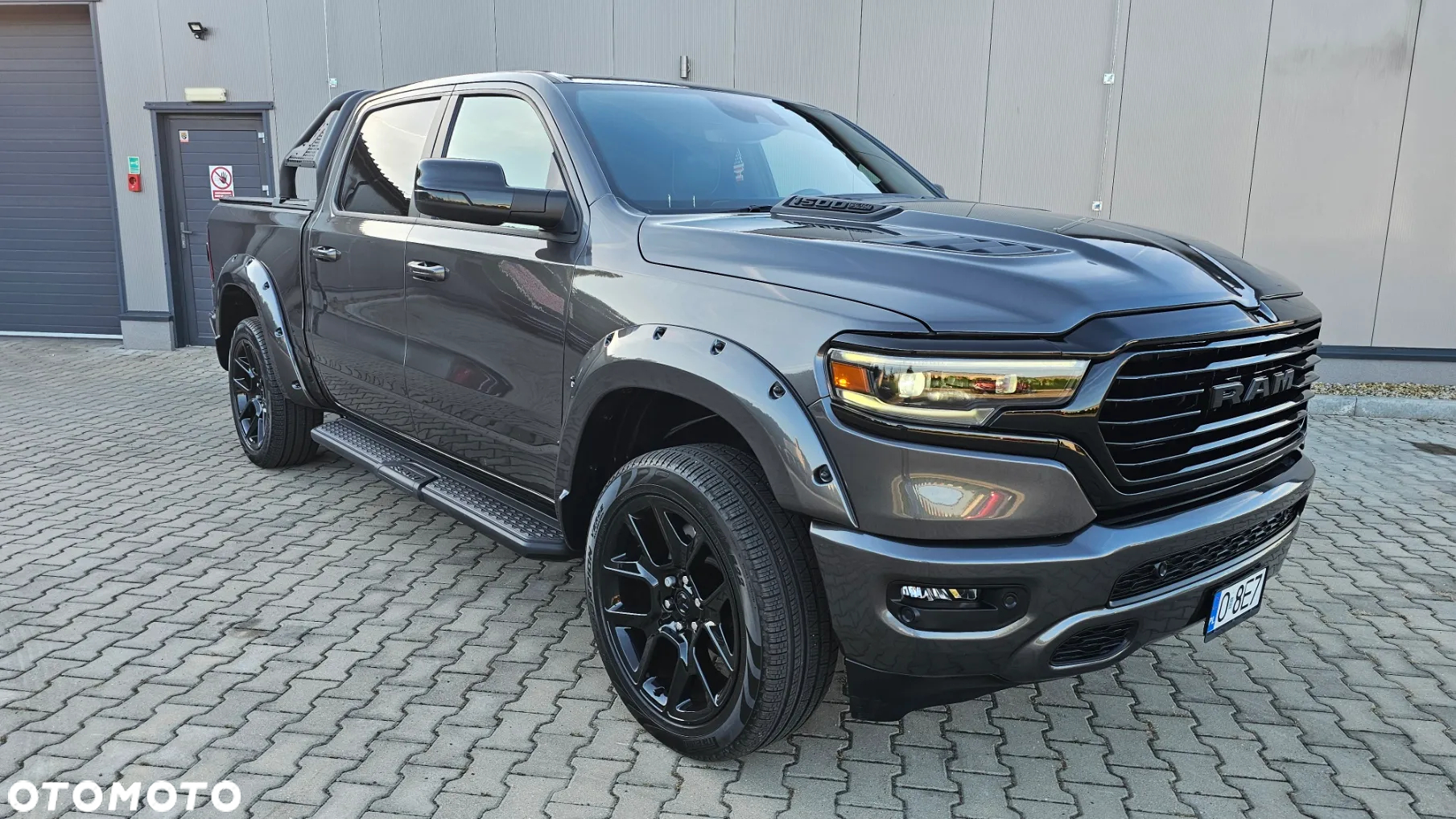 Dodge RAM 1500 5.7 4x4 - 2