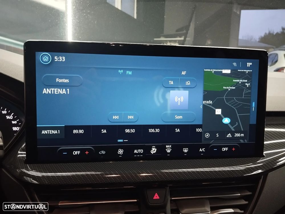 Ford Focus 1.0 EcoBoost MHEV ST-Line - 34