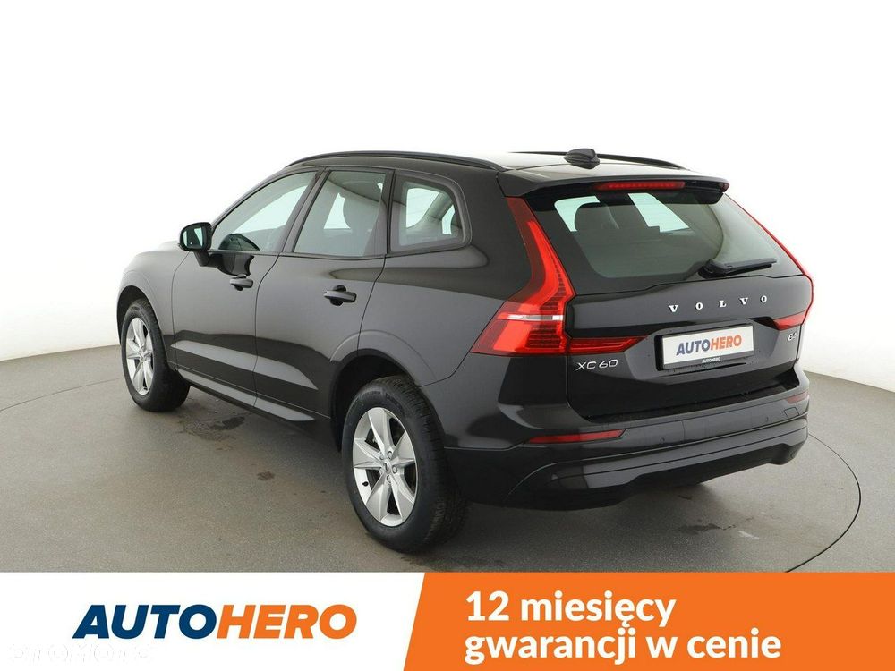 Volvo XC 60 B4 D AWD Geartronic Momentum - 5
